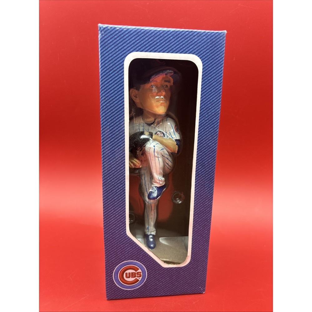 2018 Chicago Cubs SGA Kyle Hendricks Bobblehead 8/15/18